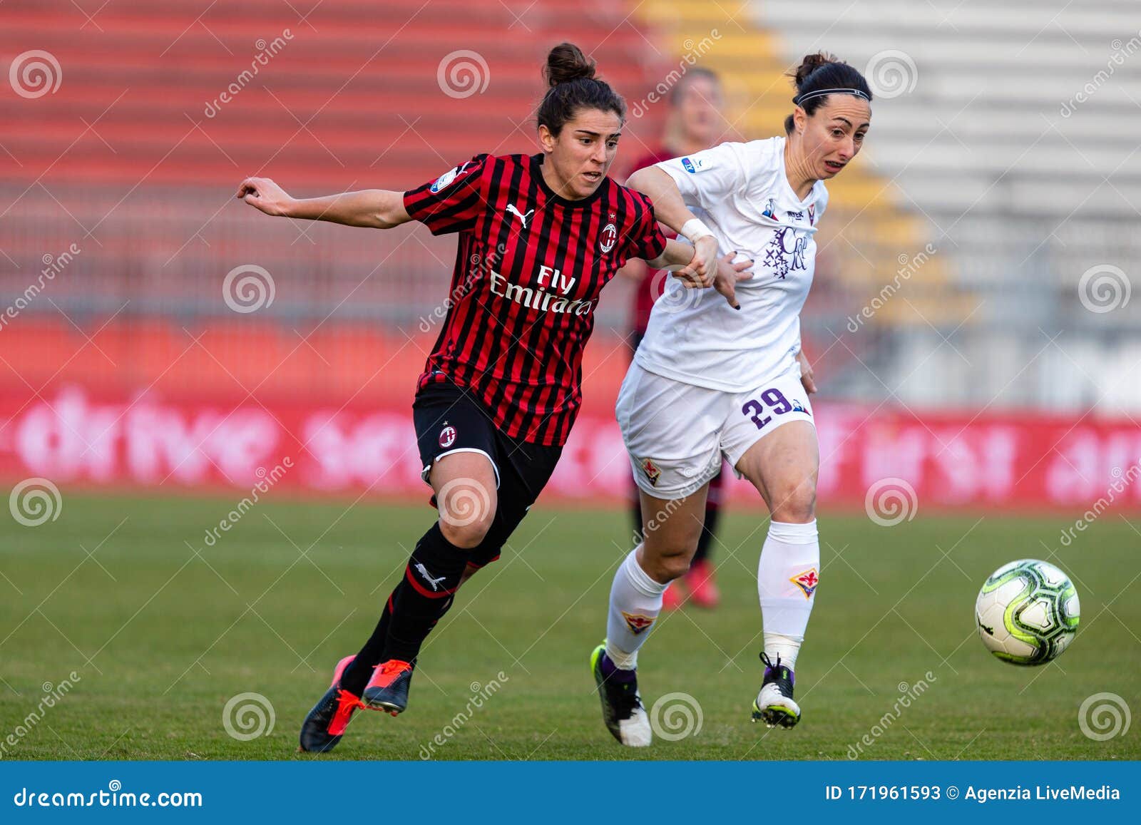 Valentina Bergamaschi (AC Milan) during AC Milan vs ACF Fiorentina femminile,  Italian football Serie A Wome - Photo .LiveMedia/Francesco Scaccianoce  Stock Photo - Alamy