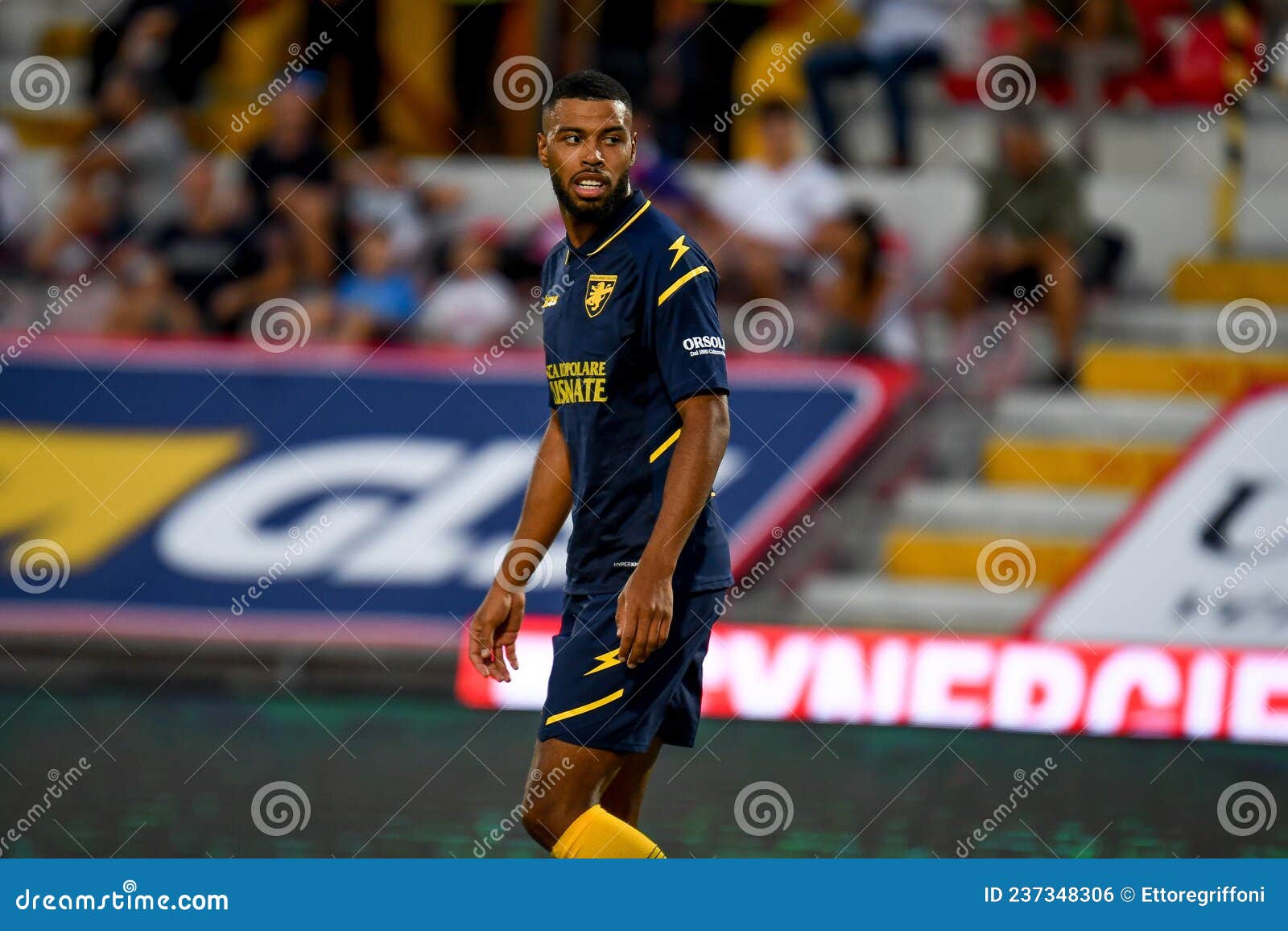 Playoff serie b hi-res stock photography and images - Alamy