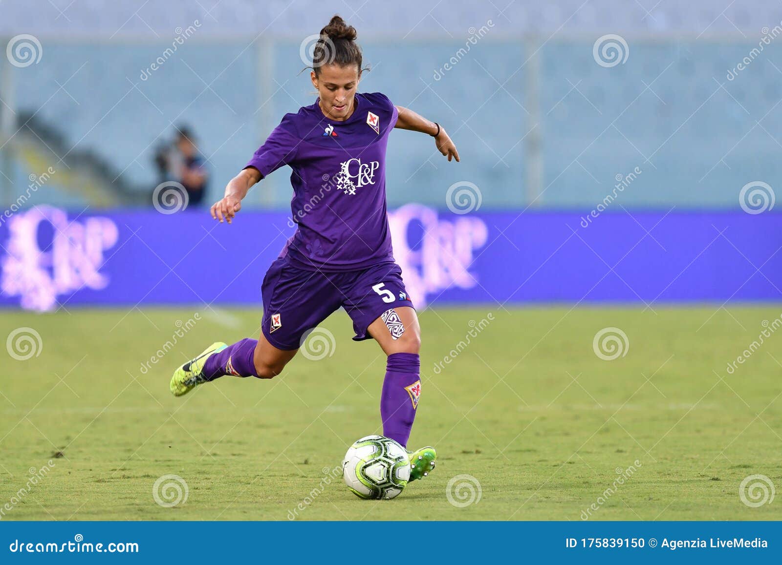 Fiorentina Femminile players celebrate the goal during ACF Fiorentina  femminile vs Inter, Italian Soccer Serie A Women Championship, Florence,  Italy Stock Photo - Alamy