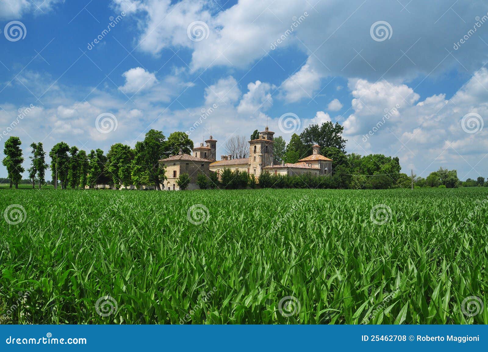 italian villa and lombardy countryside landscape
