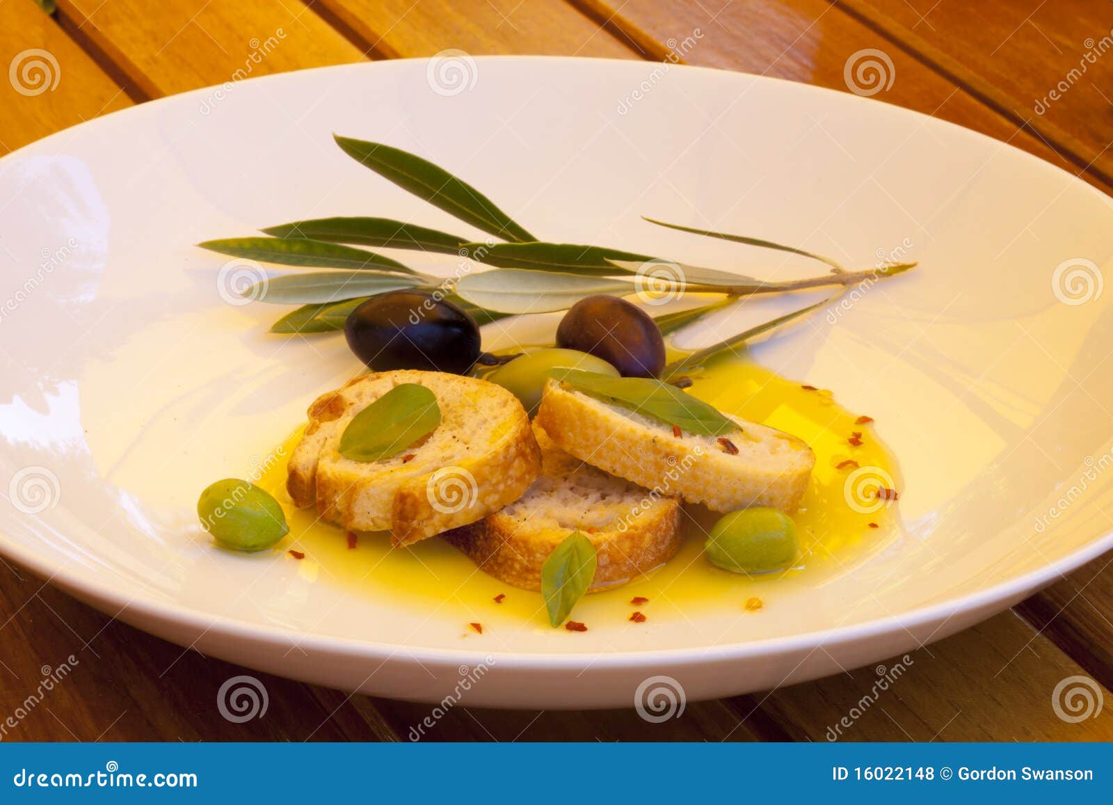 Italienischer Starter stockfoto. Bild von brot, anlasser - 16022148