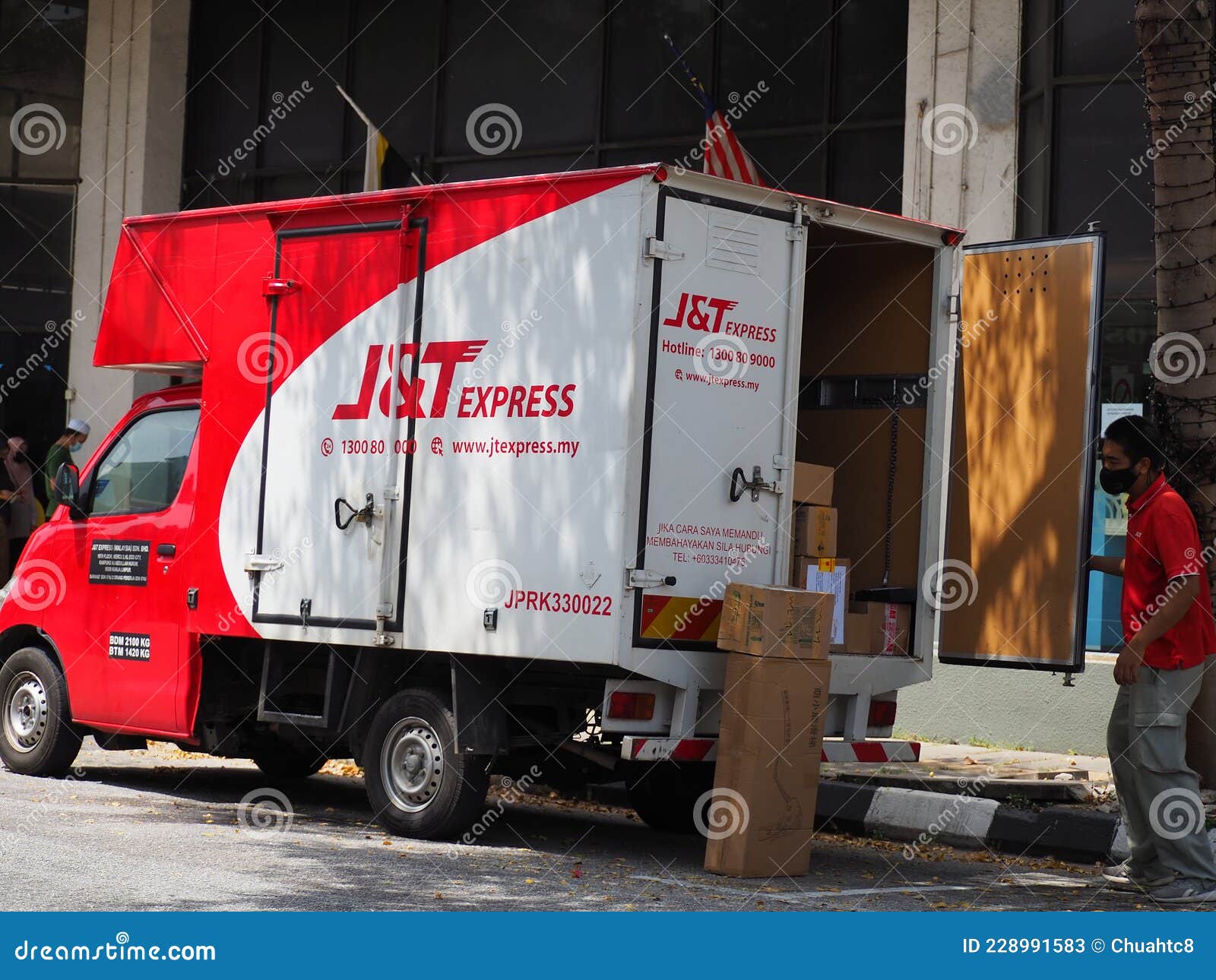 J&t express delivery