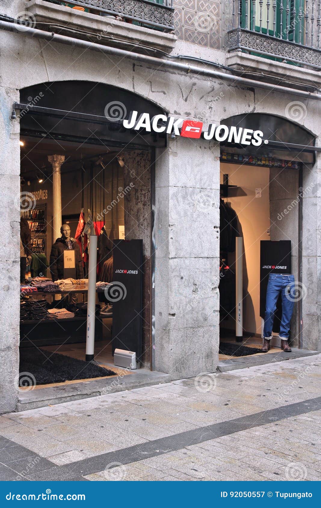Jack Jones fashion editorial photography. of business - 92050557
