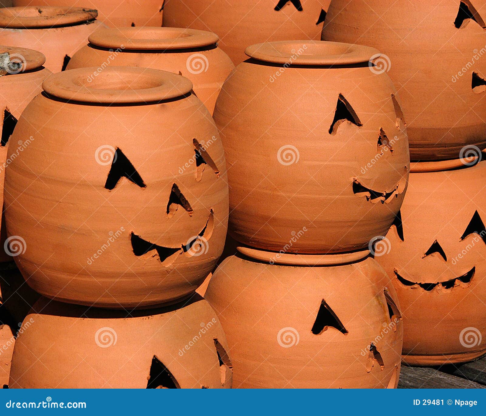 https://thumbs.dreamstime.com/z/jack-o-lantern-29481.jpg