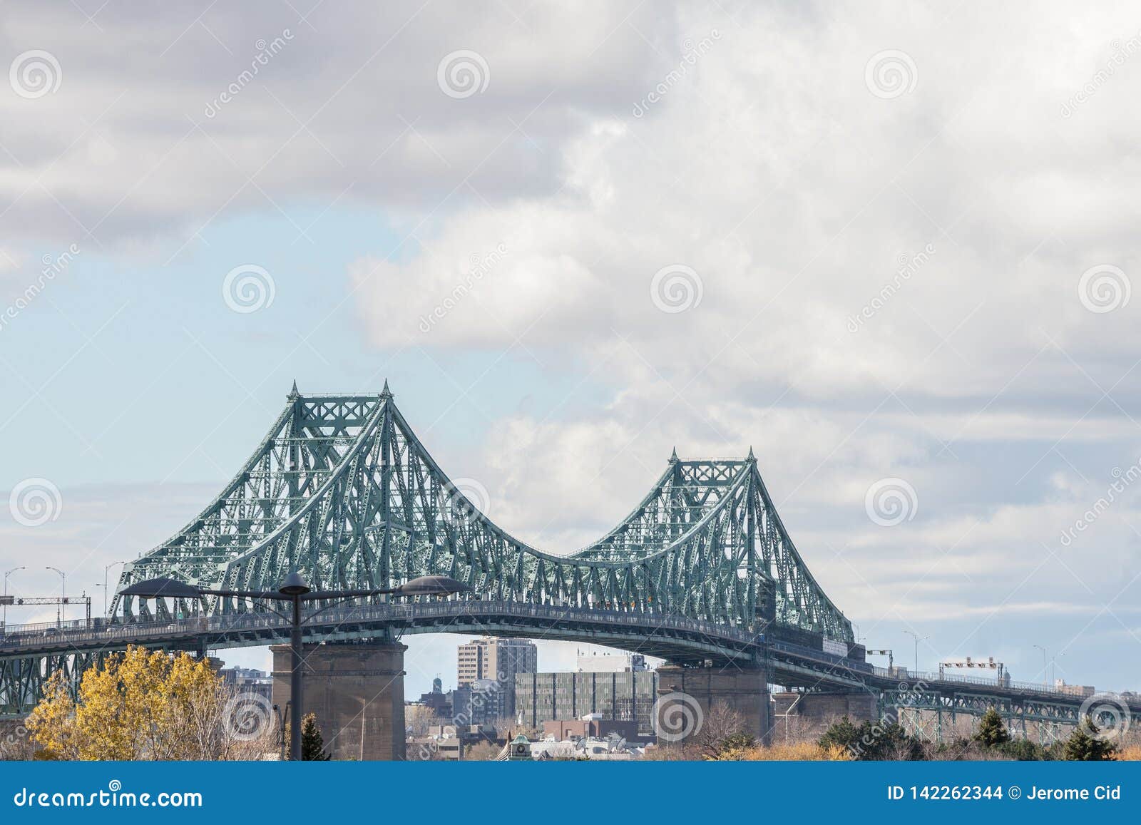 pont jacques cartier bridge