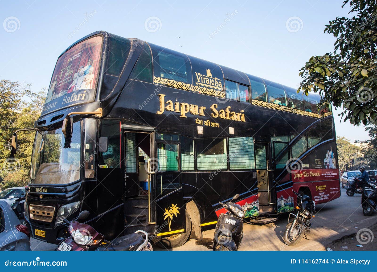 jaipur tourist bus