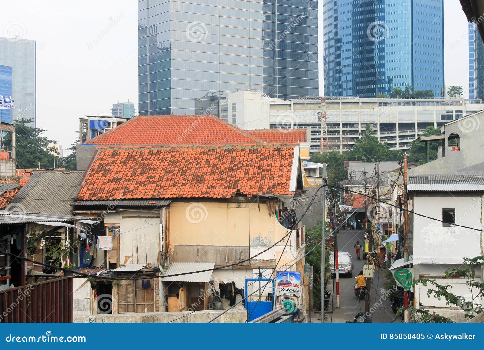 Jakarta, Indonesia - December 27 : The Sad Reality, Houses With Jakarta, Indonesia - December 27 : The Sad Reality, Houses With