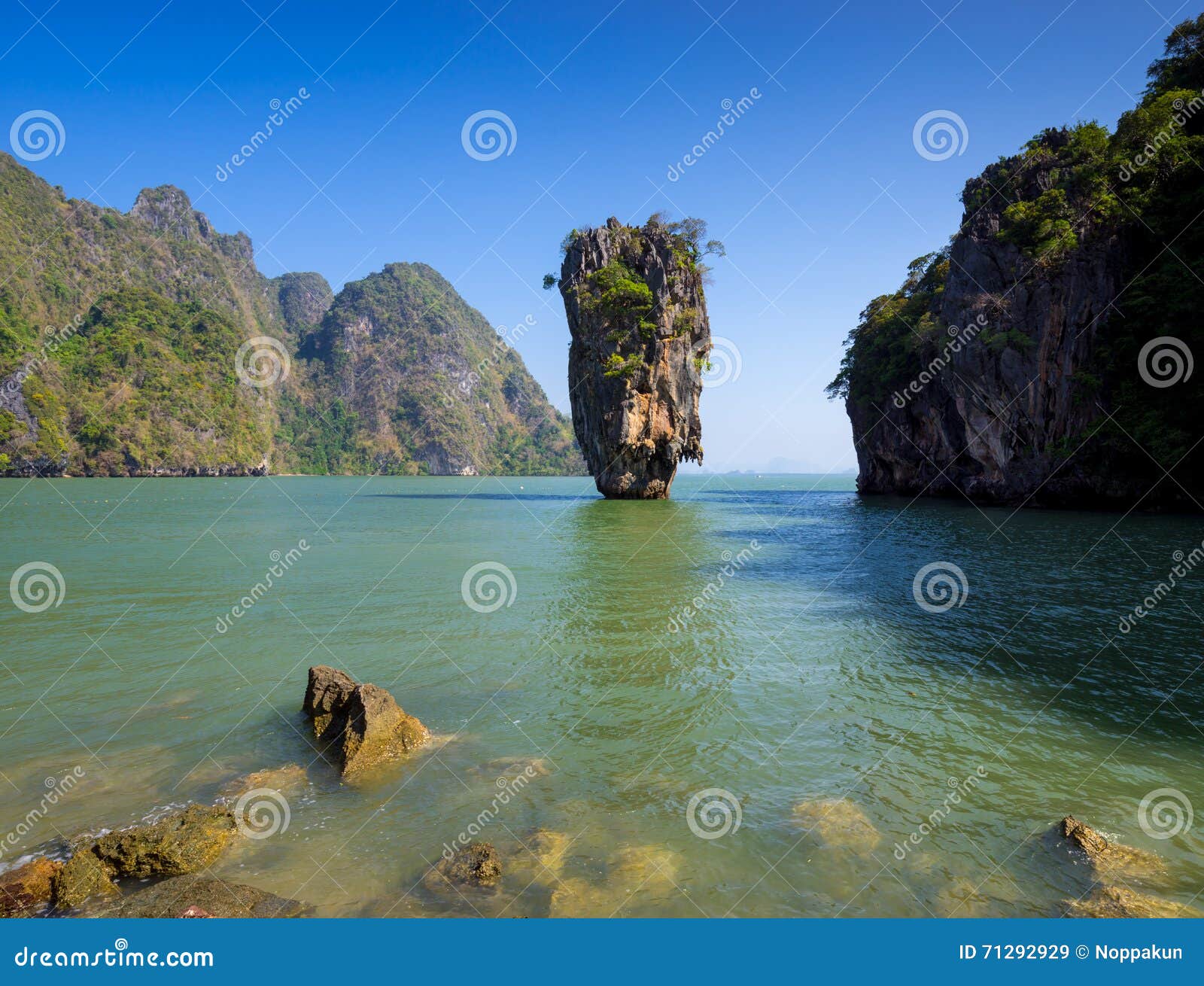 James Bond Island, Phang Nga Bay, Thailand Stock Image - Image of ...