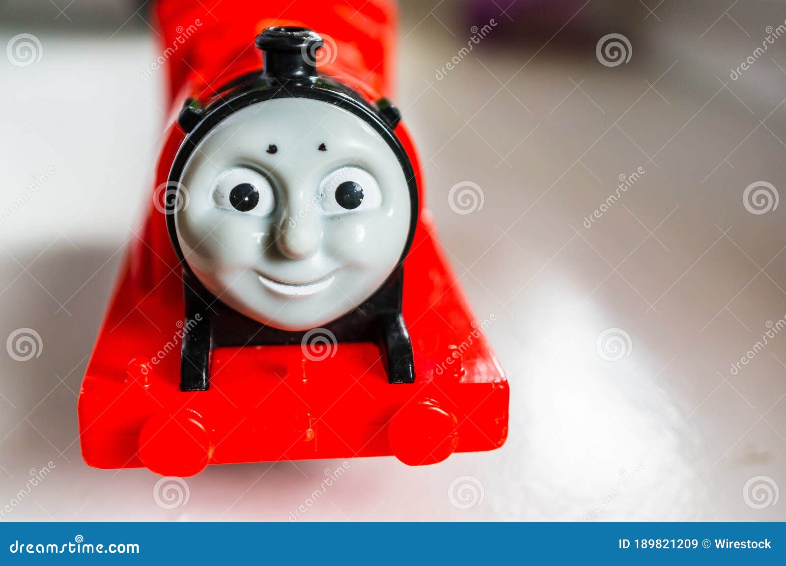 James the Red Engine 