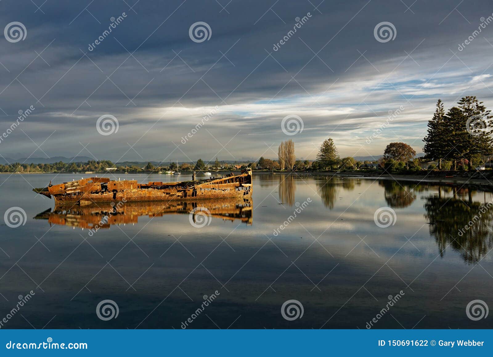 janie seddon shipwreck, motueka, new zealand