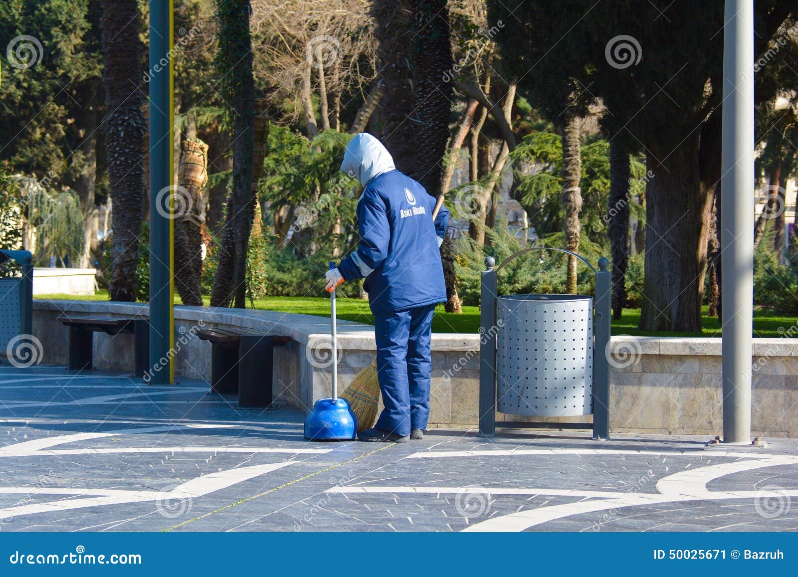 Janitor editorial photo. Image of janitor, cleaning, park 50025671