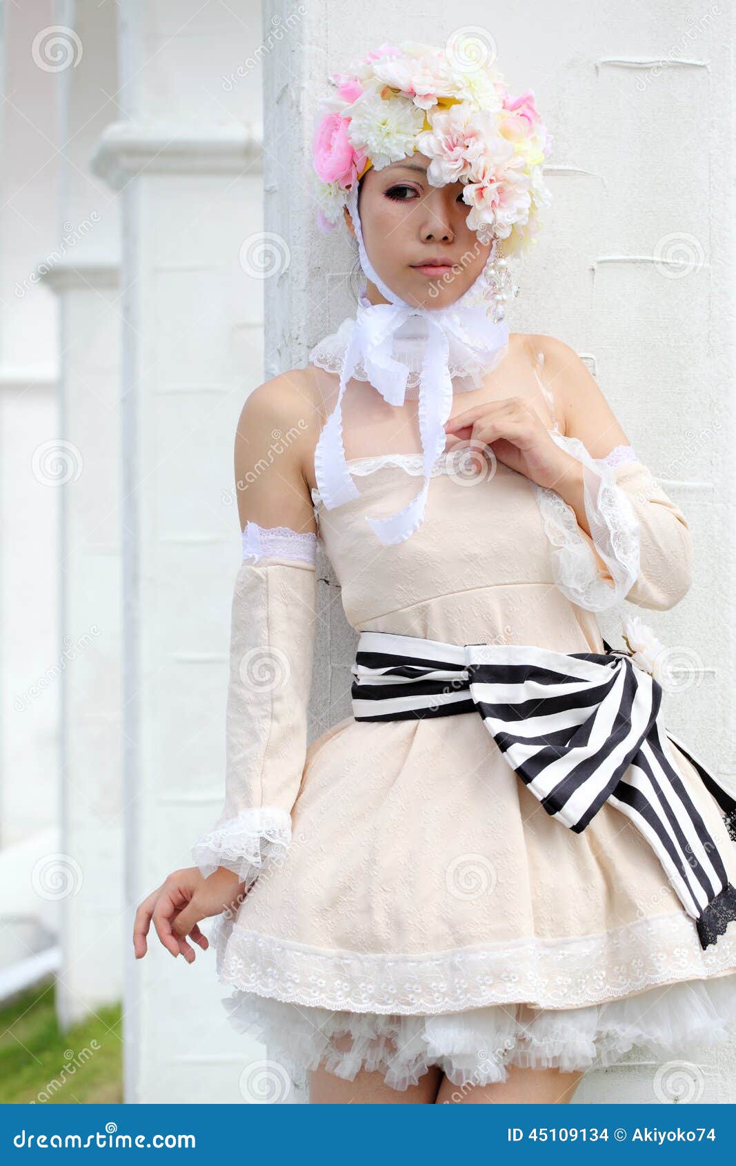 cosplay girls Young Dewindt recommend Latex letter style