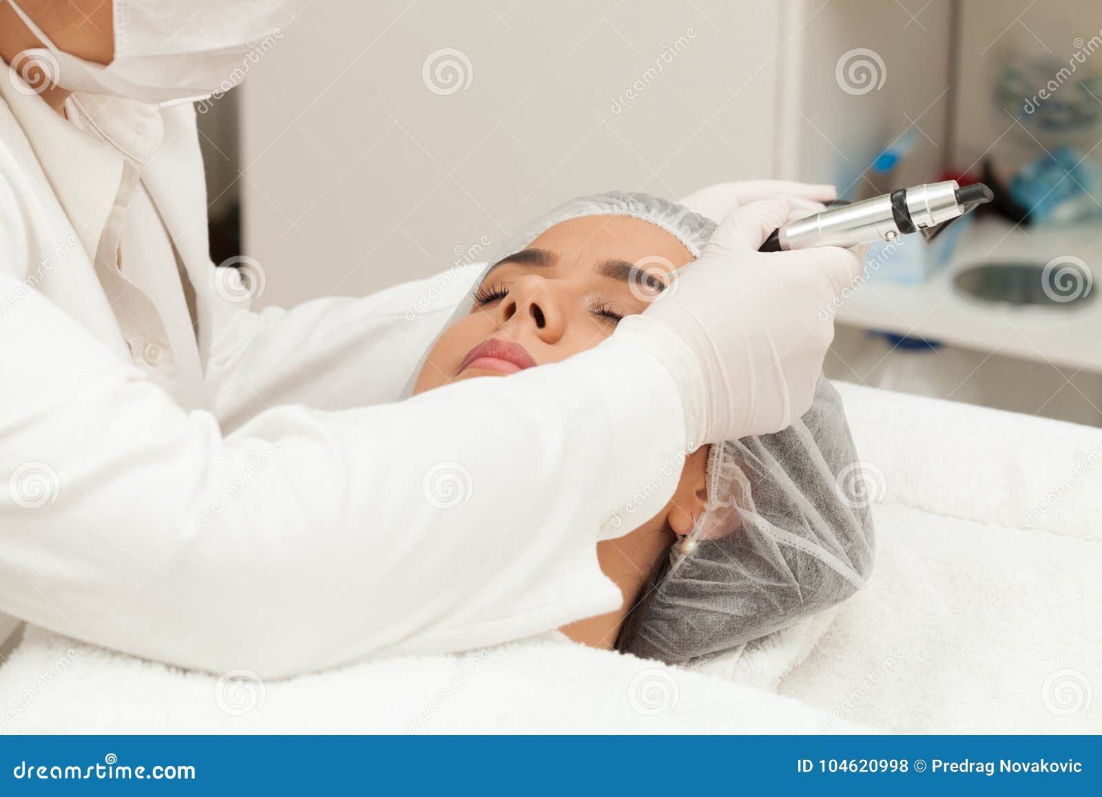 Japanese Eyebrows Technique Stock Photo Image of tools, work 104620998