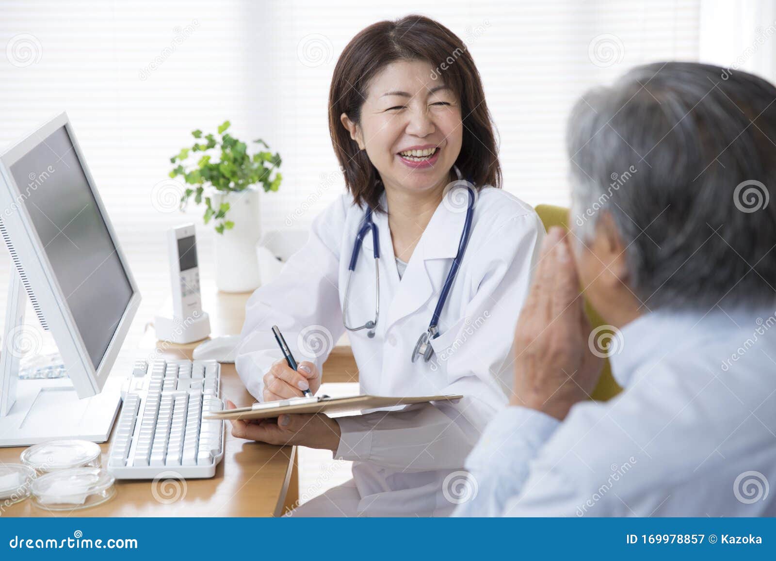 Japanese Female Doctor Examining Stock Image Image Of White