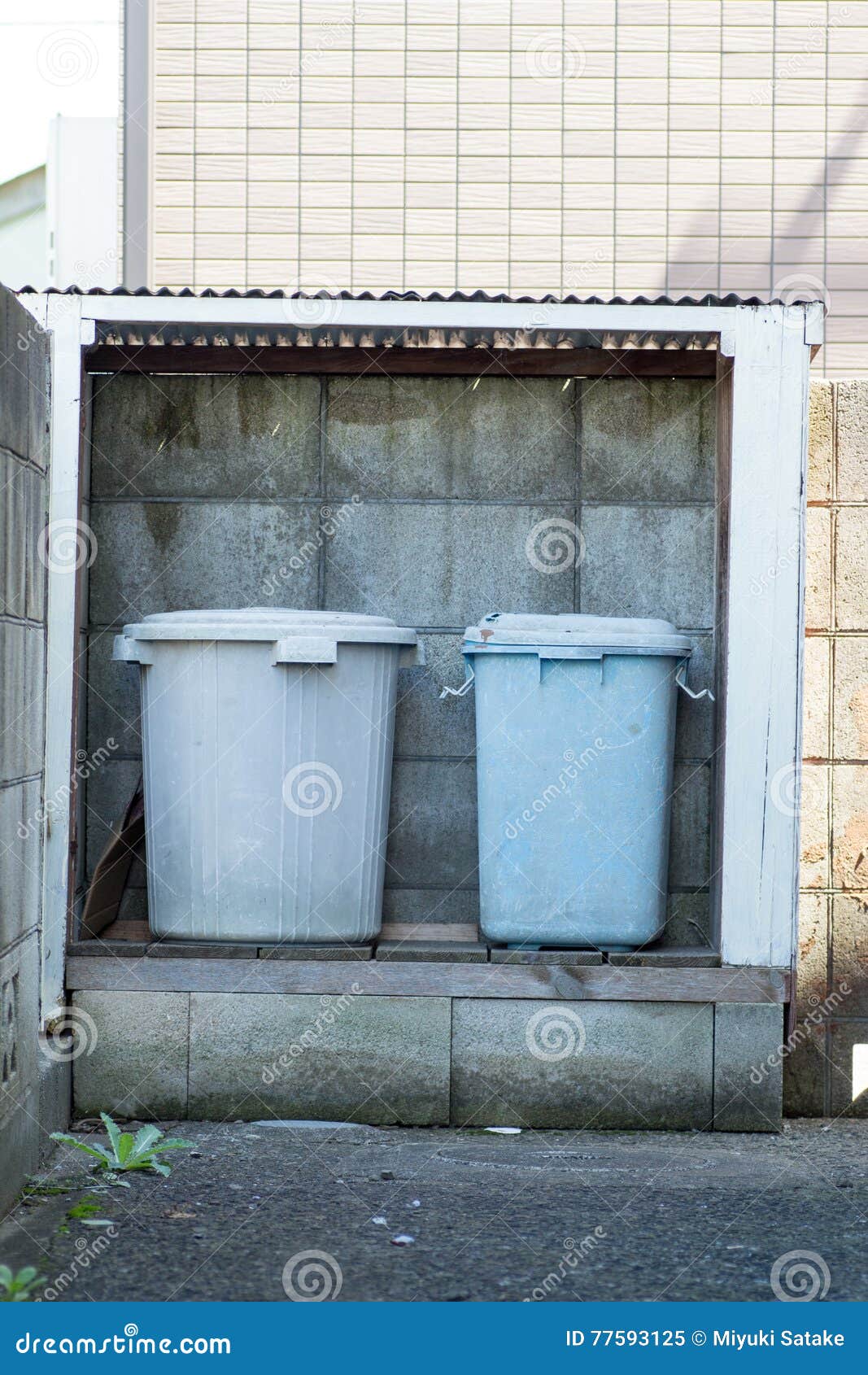 Japanese garbage cans stock image. Image of dirty, litter 77593125