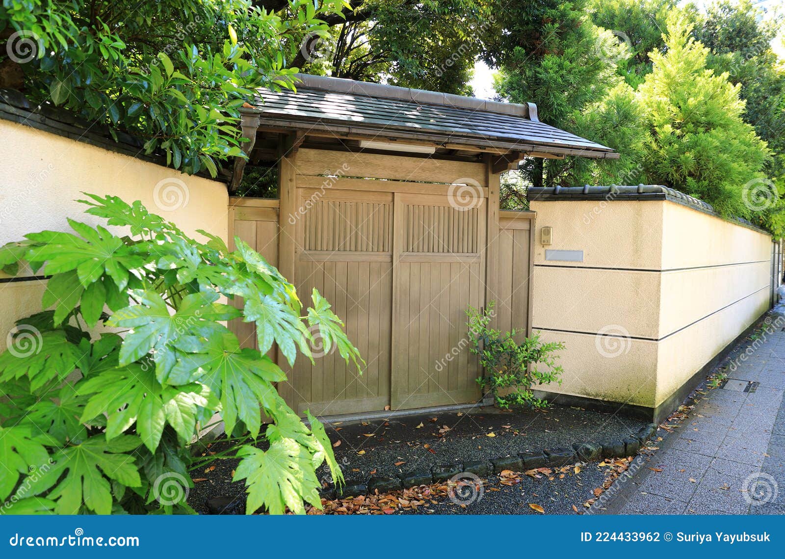 Japanese Old Style House Gate Stock Photo Image of building, aged