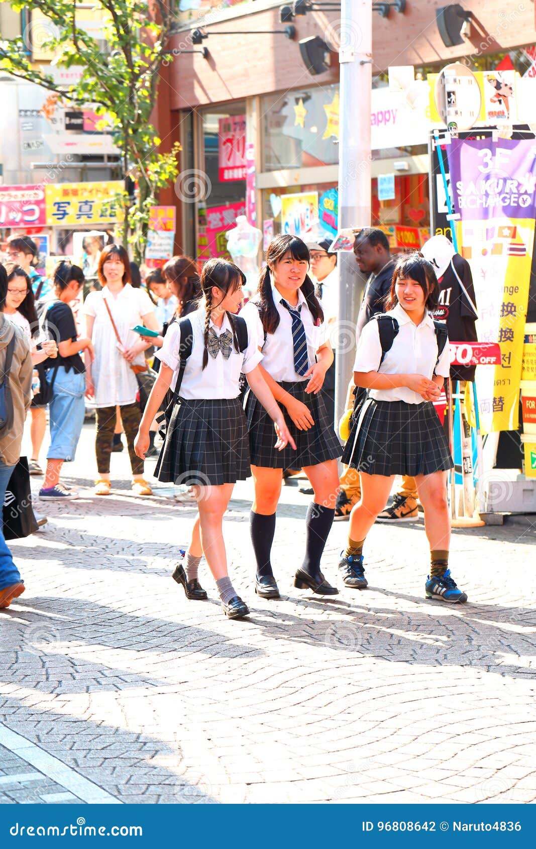 2 959 Japanese Schoolgirl Photos Free Royalty Free Stock Photos From Dreamstime