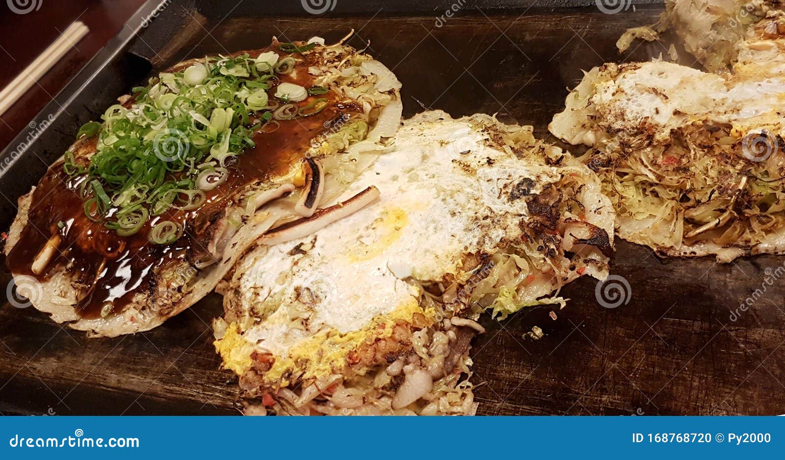 Japanese Stir Fried Noodles Stock Photo - Image of okonomiyaki, frying