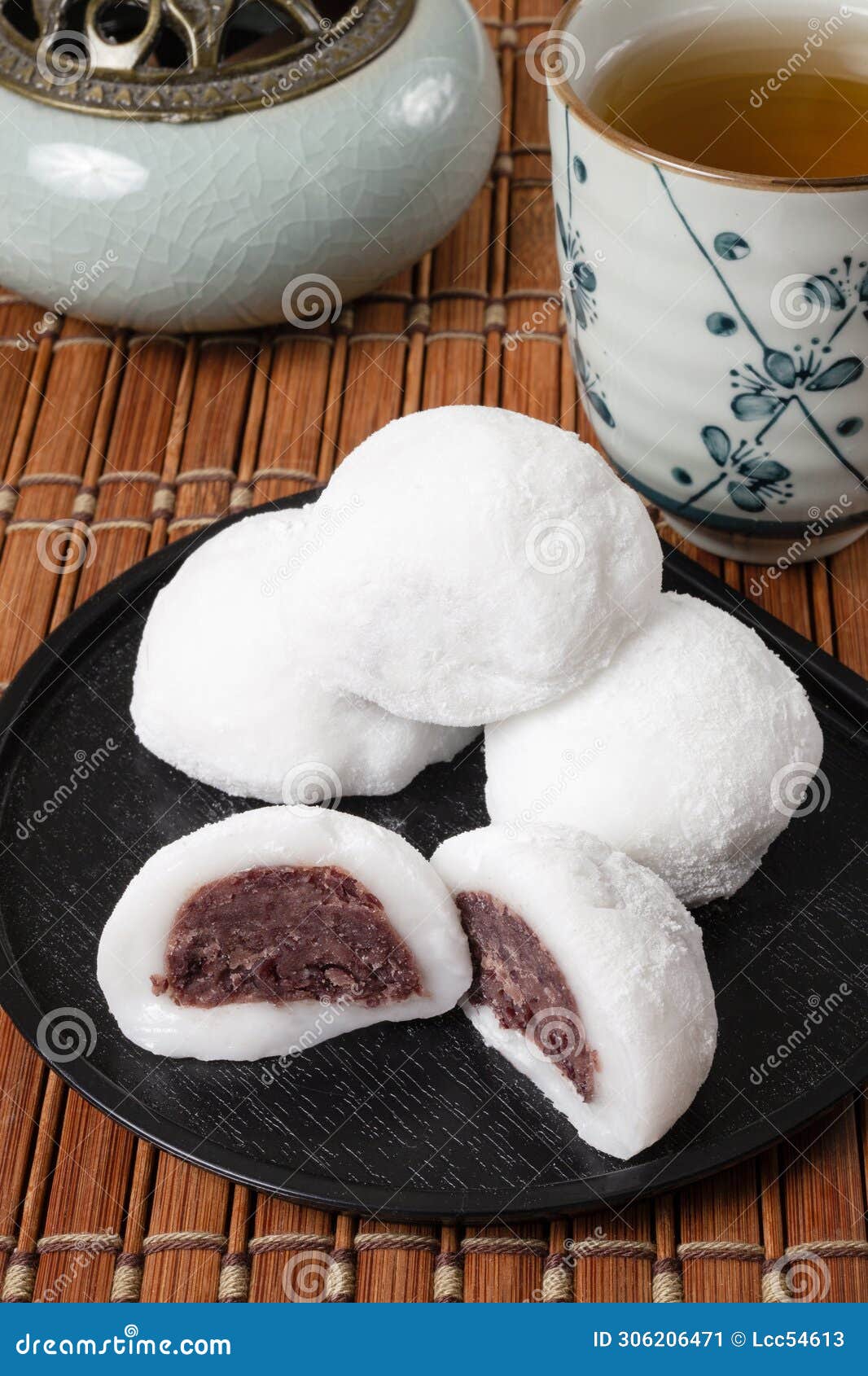 red bena daifuku