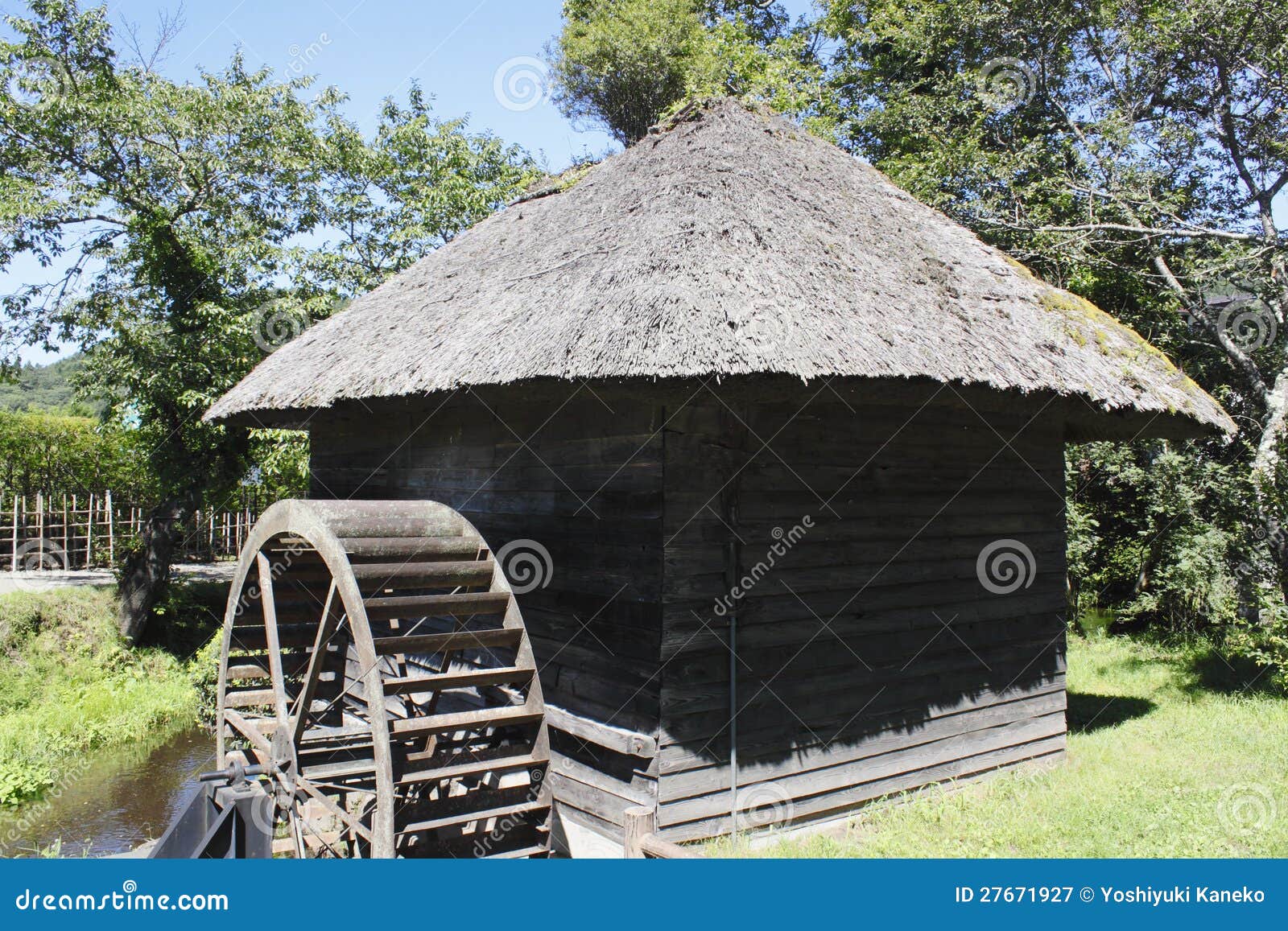 Japanese water wheel stock image. Image of japanese, summer 27671927