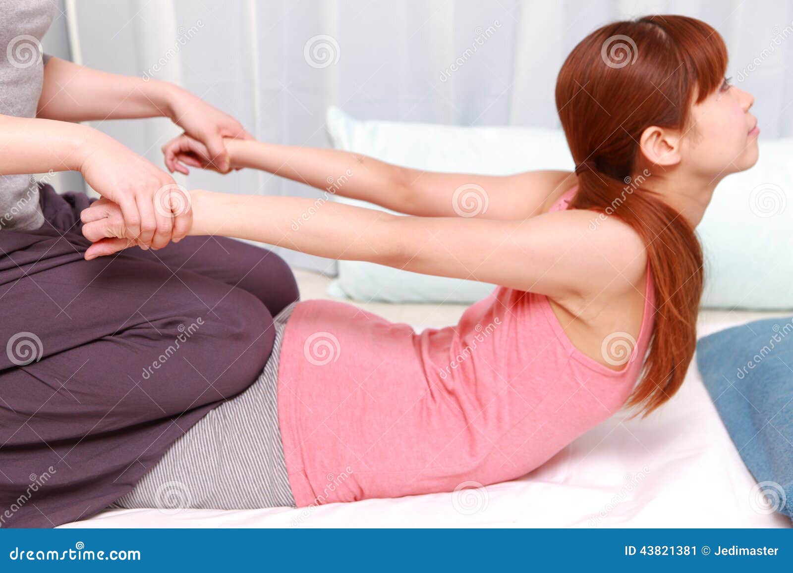 Japanese Woman Getting Thai Massage Stock Image - Image of professional,  female: 43821381