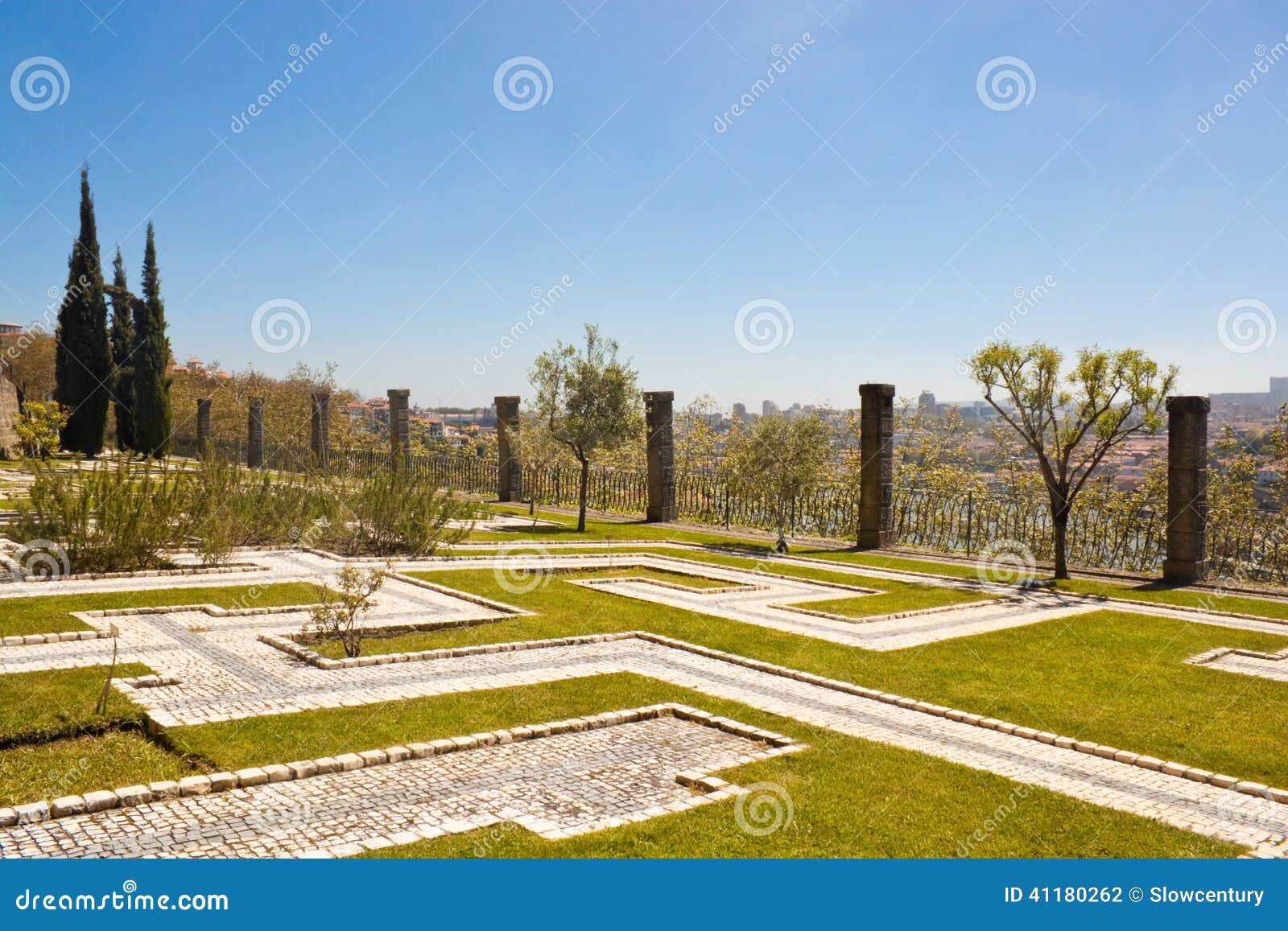 jardim dos sentimentos (garden of feelings) in porto