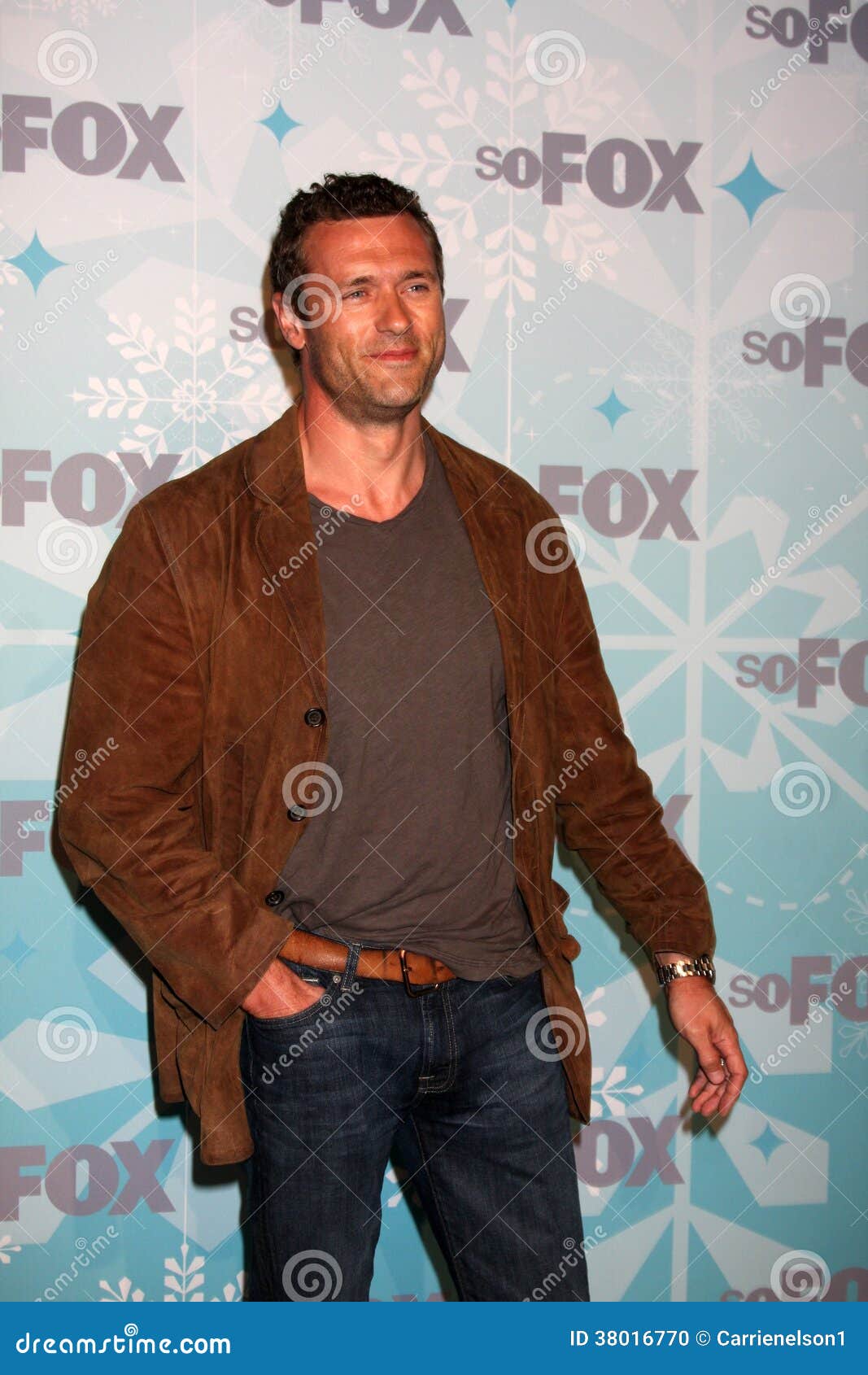 Jason O Mara editorial image. Image of winter, party - 38016770