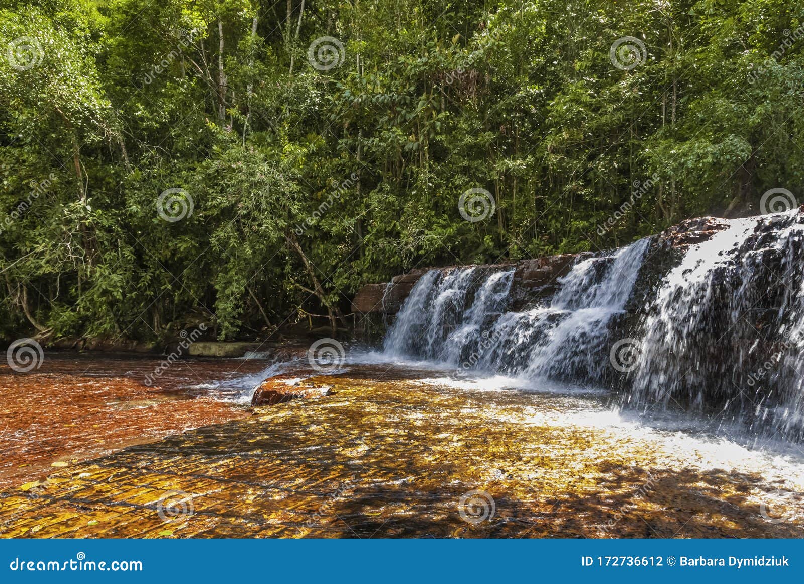 quebrada de jaspe,  waterfall jaspe in la gran sabana, venezuela