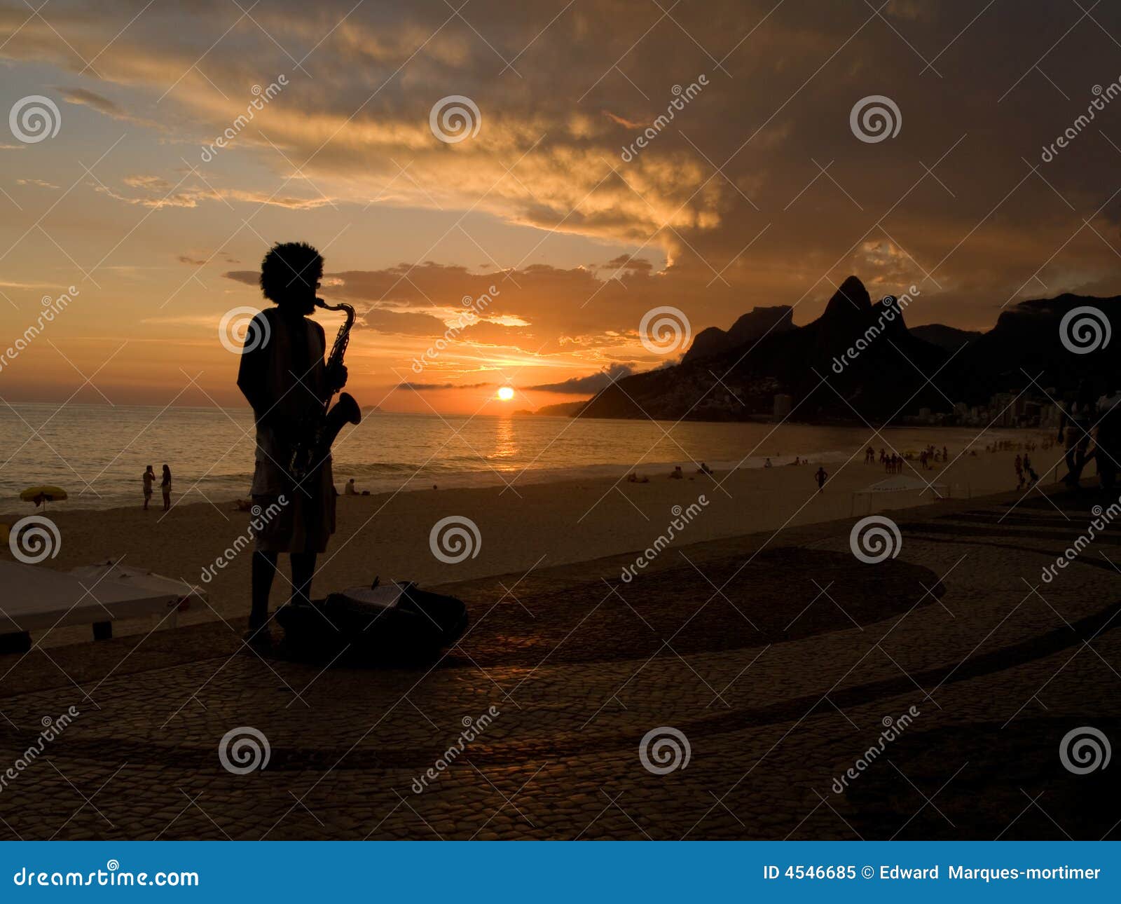 jazz on ipanema beach