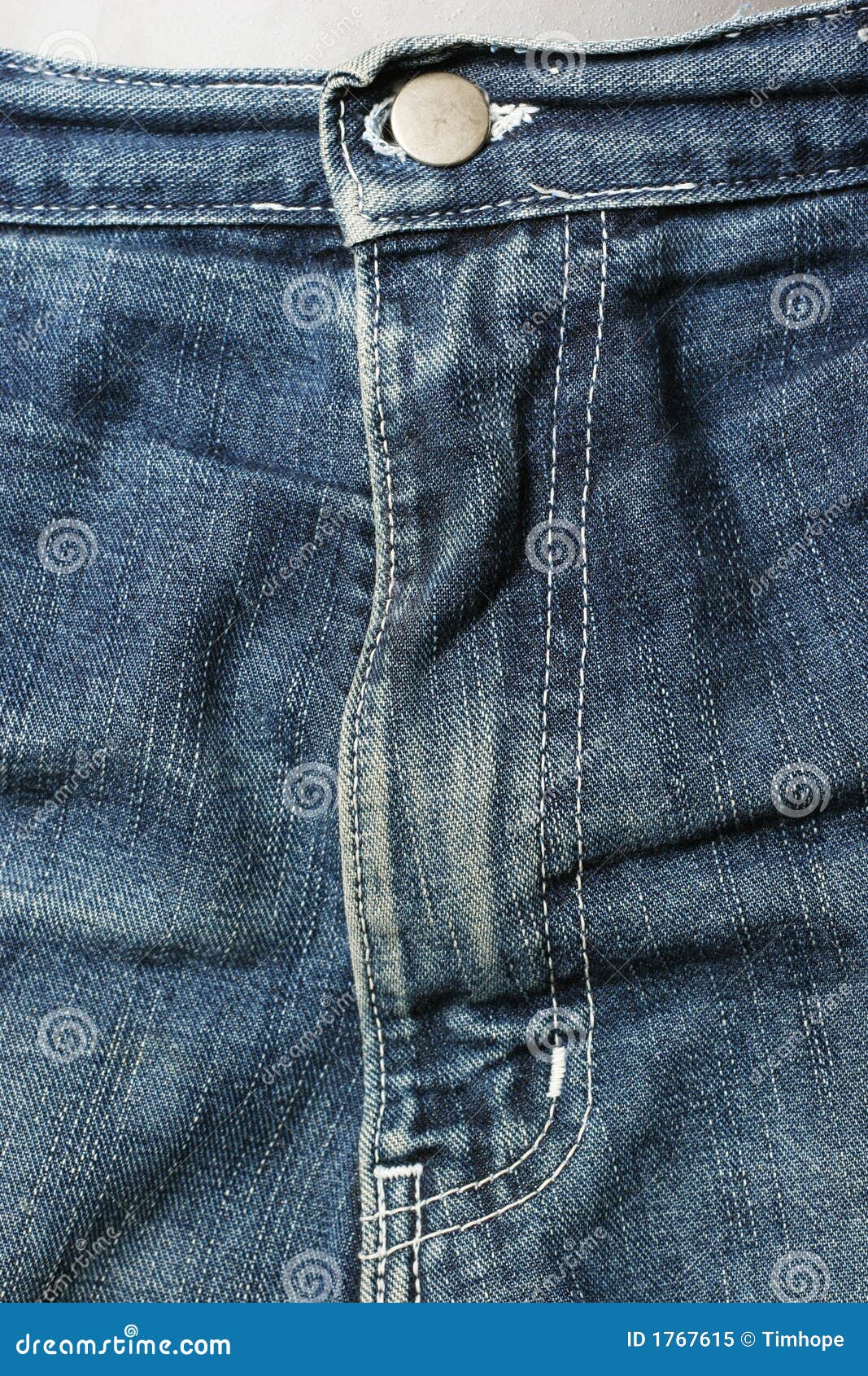 13,221 Jeans Button Stock Photos - Free & Royalty-Free Stock Photos from  Dreamstime