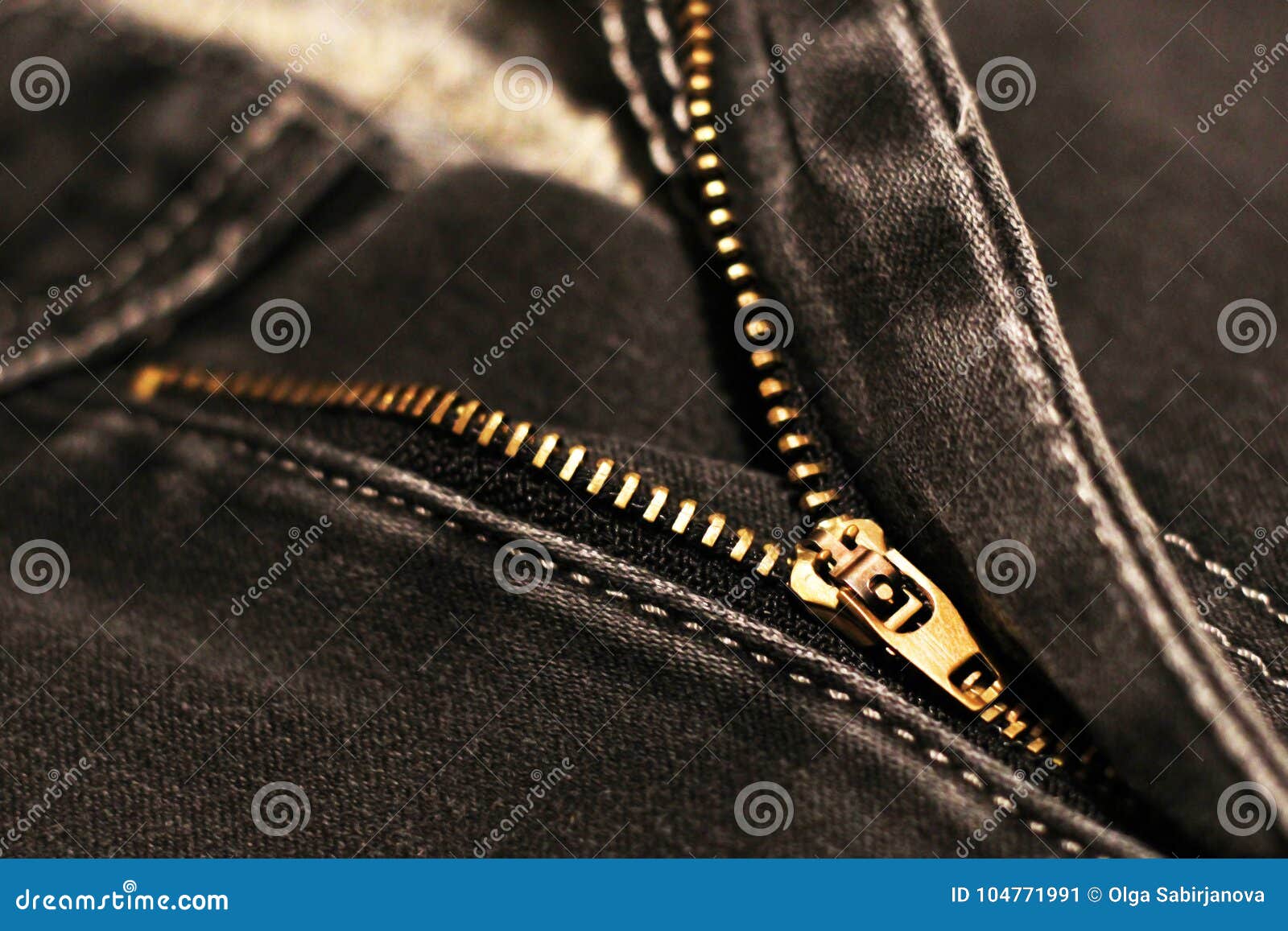 For Pants CFC Black Pant Zipper at Rs 16/piece in Mumbai | ID: 26069633133