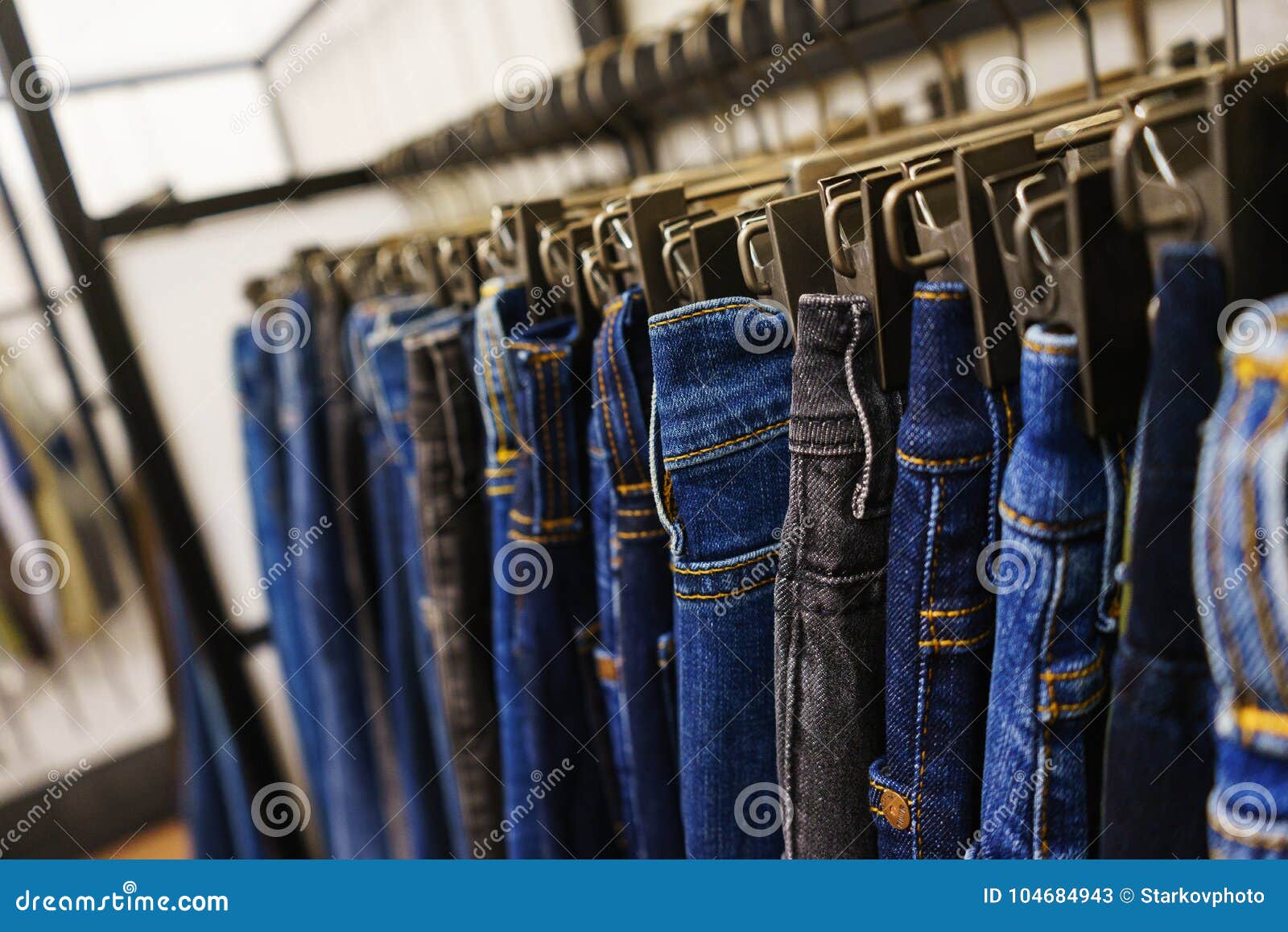 Solid Mens Jeans | Shop Skinny & Denim Jeans for Men