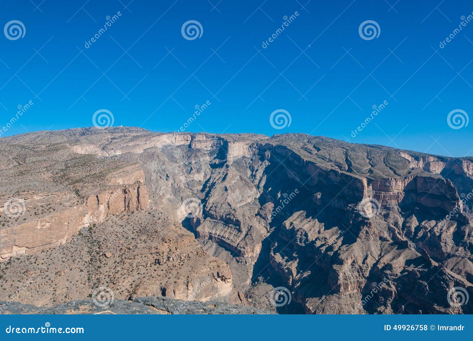 jebel shams, tallest mountain of middle-east, oman