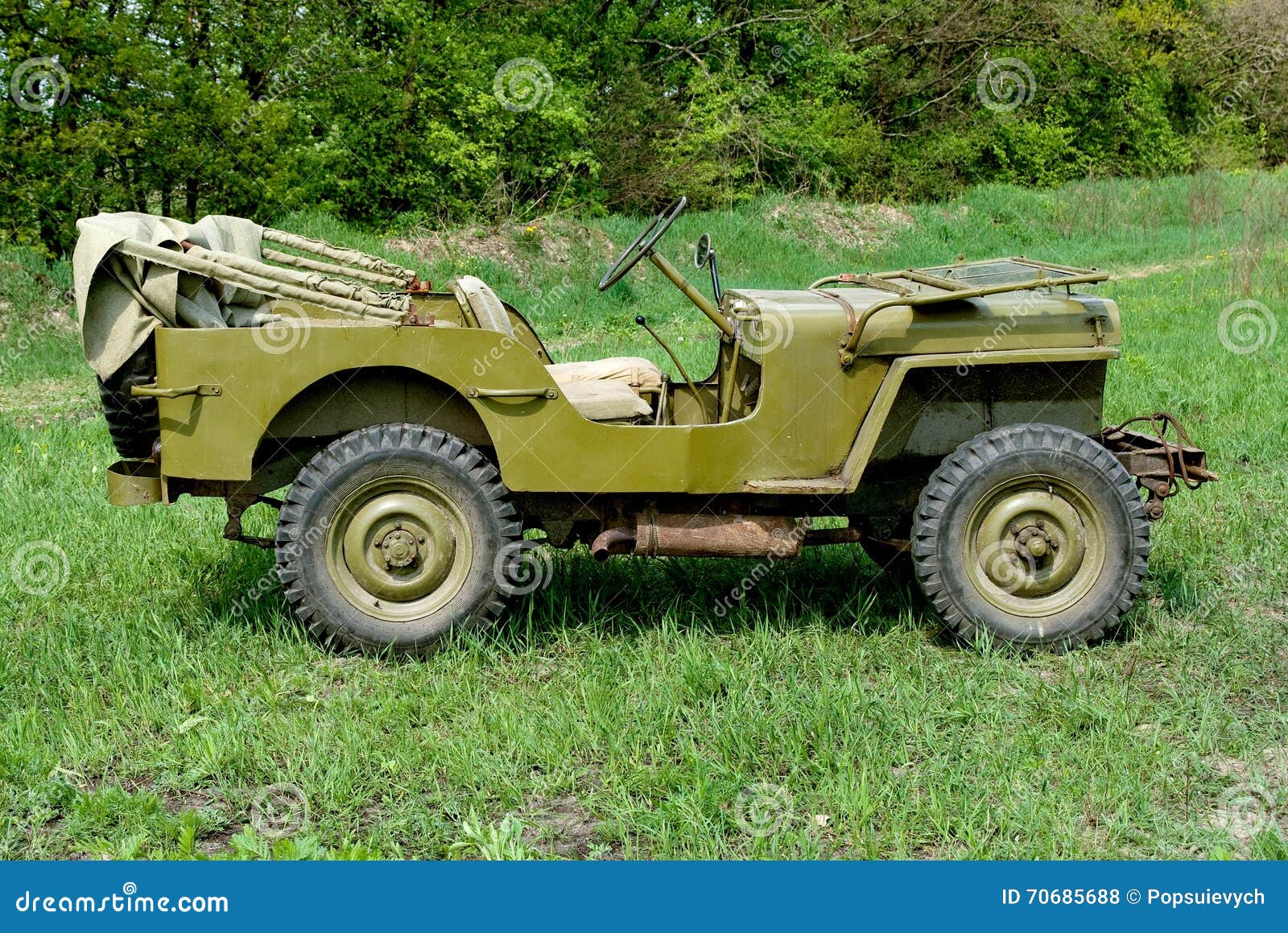 Jeep de MB de Willys photo stock éditorial. Image du transport 70685688