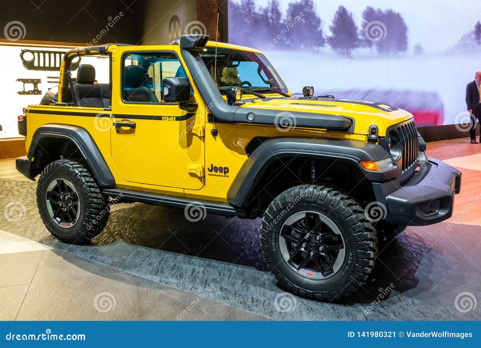 Jeep Wrangler Rubicon 4x4 Car Editorial Photo - Image of wrangler, yellow:  141980321