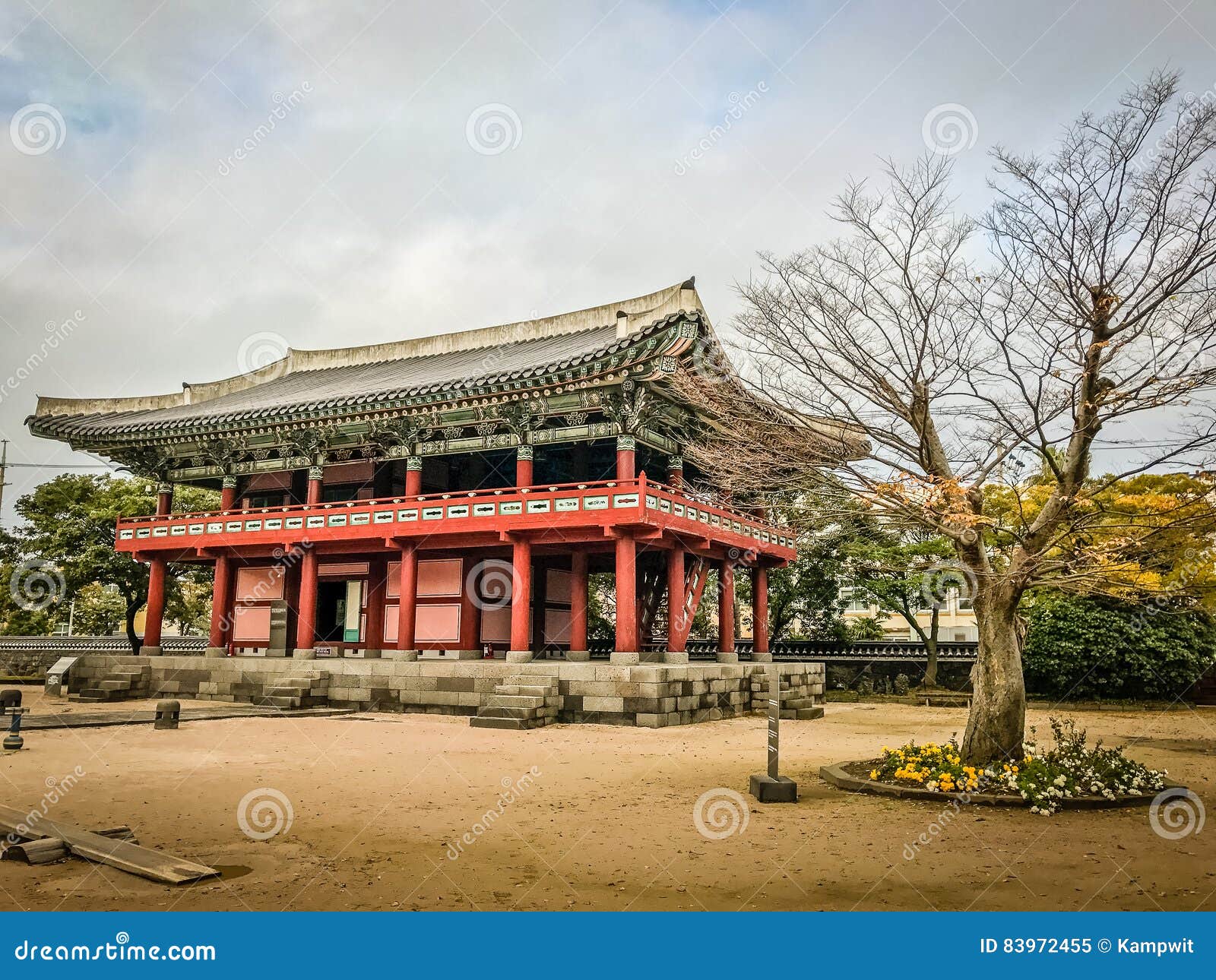 jeju mokgwana, the oldest remaining building in jeju for former