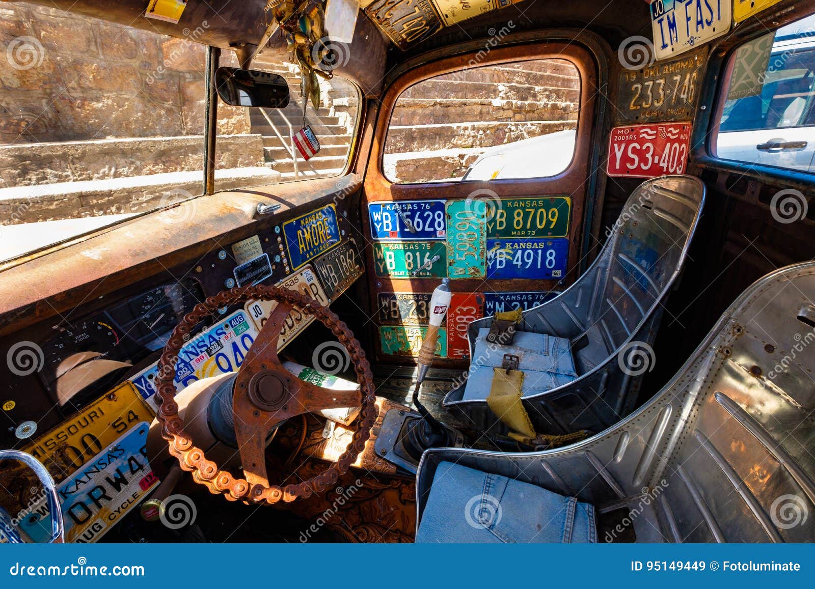 Jerome Vintage Truck image stock éditorial. Image du southwestern 95149449