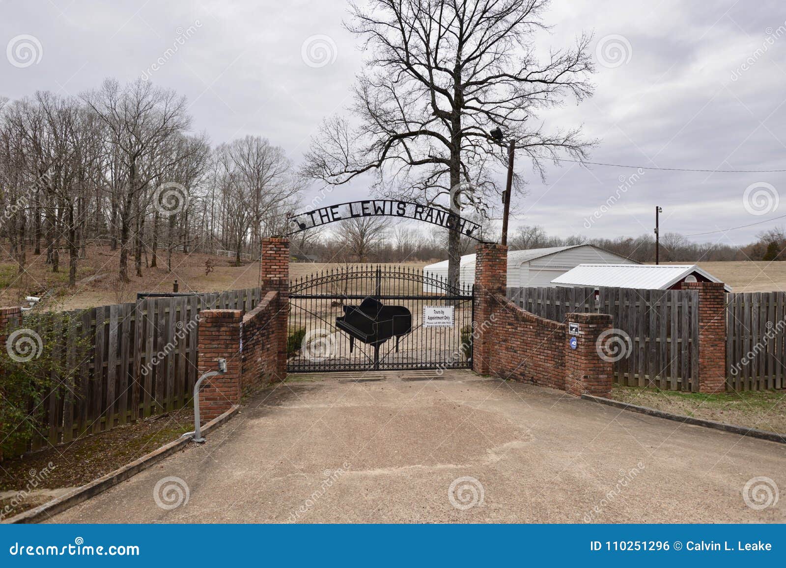 Jerry Lee Lewis Ranch editorial photo. Image of located - 110251296