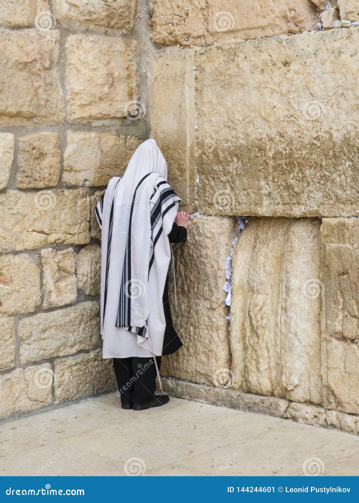 Jerusalem, Western Wall. editorial photo. Image of repentance - 144244601