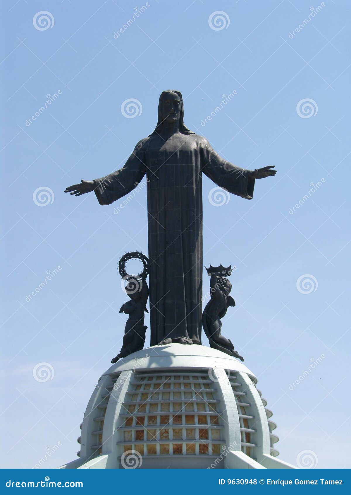 Jesus Statue stock photo. Image of magnificent, huge, mountain 9630948