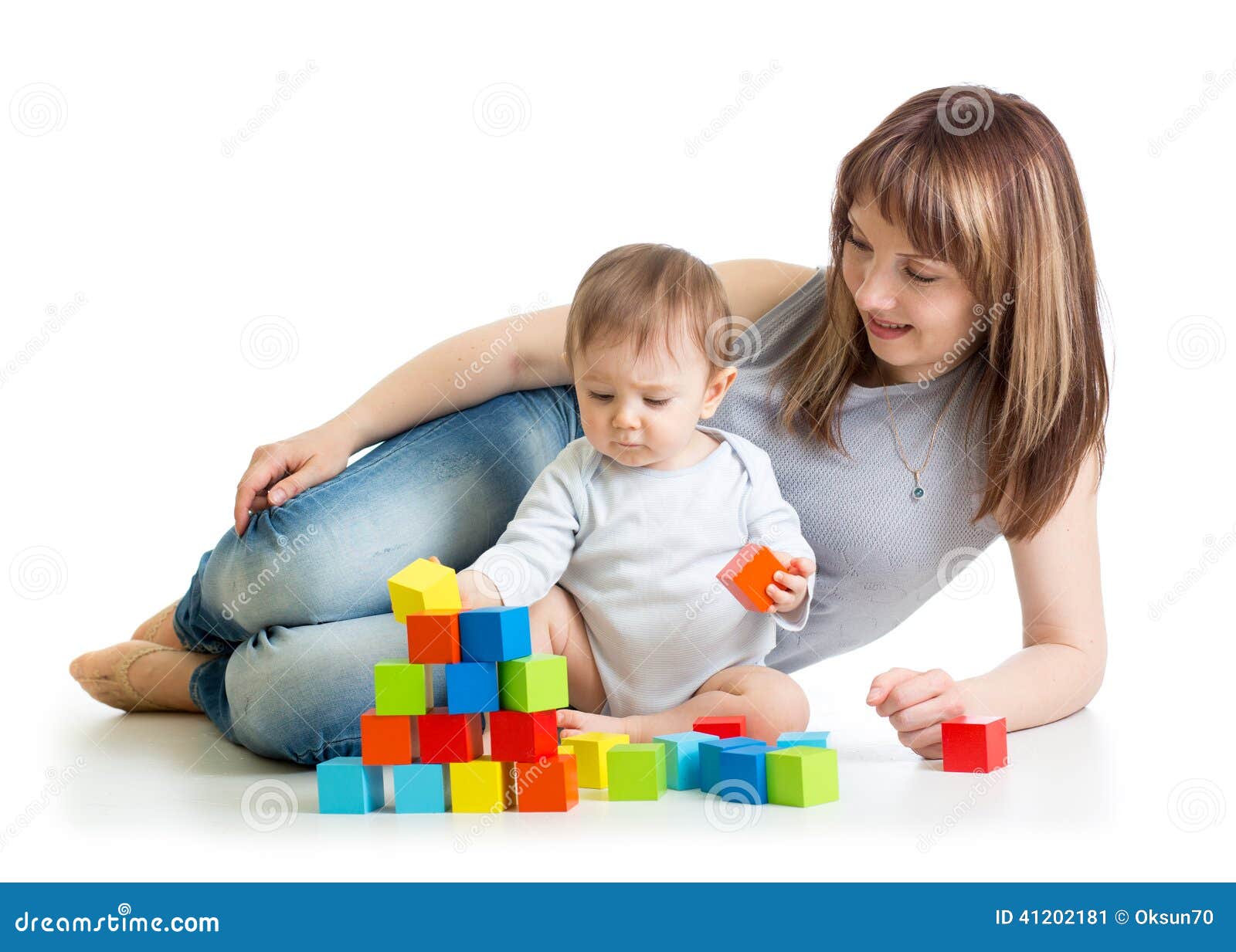 Jeu De Bebe Garcon Et De Maman Avec Les Blocs Constitutifs Image Stock Image Du Joyeux Pile Jeu De Bebe Garcon Et De Maman Avec Les Blocs Constitutifs Image Stock Image Du Joyeux Pile
