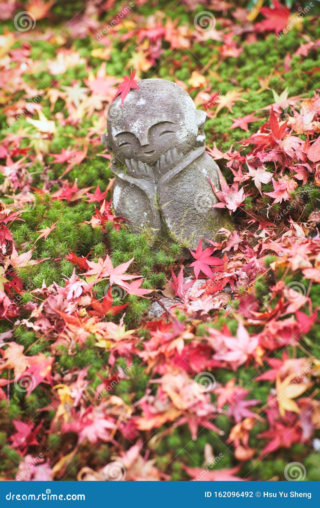 Jizo Stone Statue of Enkoji Temple Enkou-ji in Autumn. Stock Photo - Image  of garden, spot: 162096492