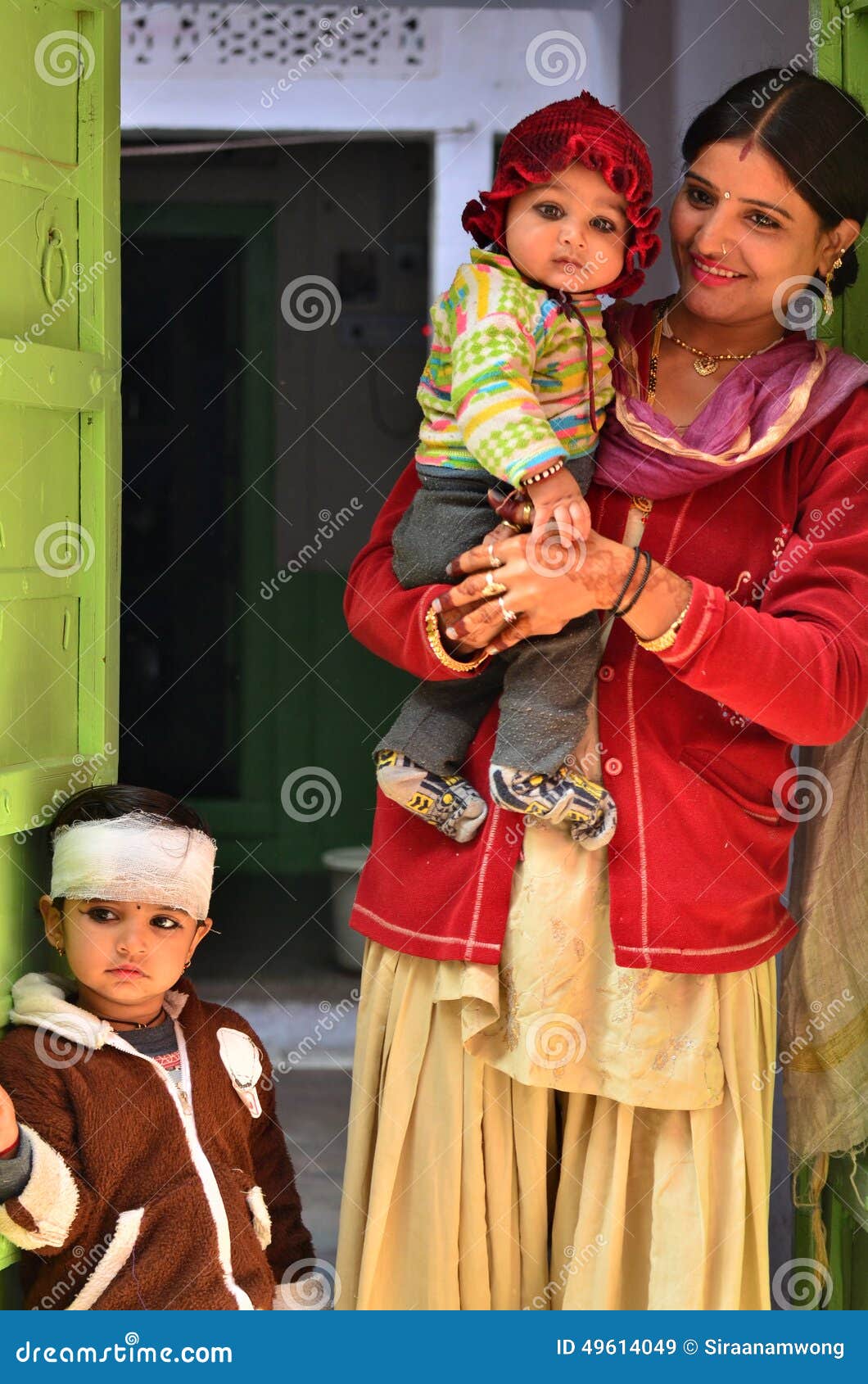 East Indian Woman and Family Stock Photo - Image of daughter, motherhood:  2669026