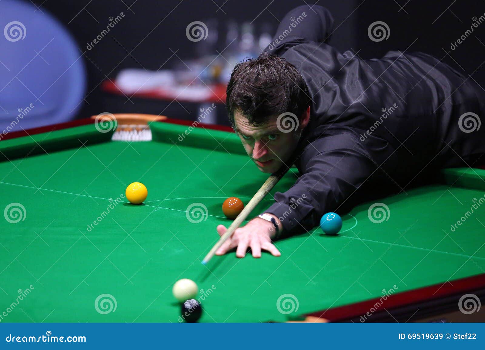 Jogador Da Sinuca, Ronnie O'Sullivan Imagem Editorial - Imagem de jogo,  campeonato: 69519425