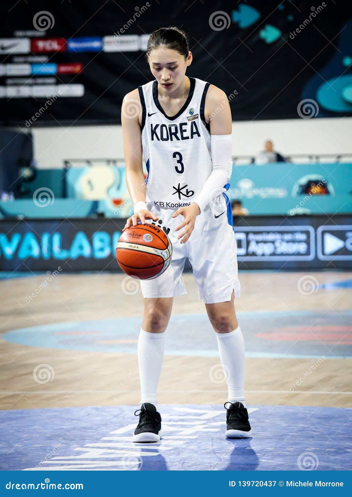 Jogador De Basquetebol Coreano, Kang Leeseul, Na Ação Durante O Fósforo De  Basquetebol COREIA Contra GRÉCIA Fotografia Editorial - Imagem de jogo,  coreia: 139720437