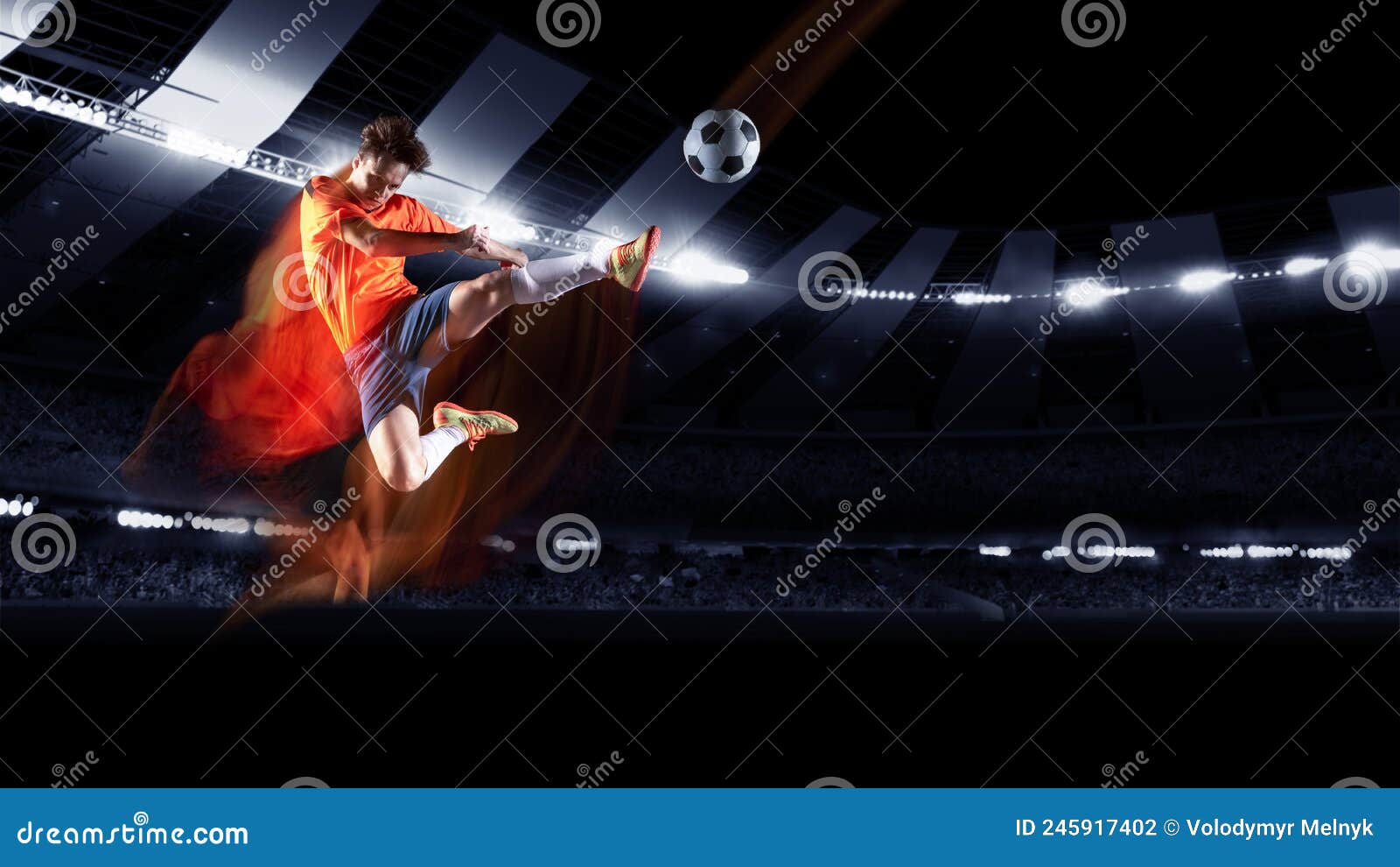 Jogador De Futebol Profissional Em Ação No Estádio Com Lanternas E Fãs.  Bola De Pontapé Para Vencer O Gol. Grande Ângulo. 3d Foto Royalty Free,  Gravuras, Imagens e Banco de fotografias. Image