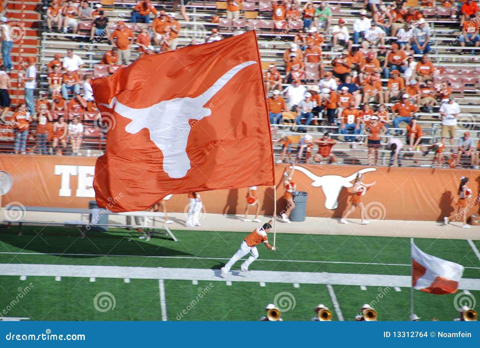 Jogo De Futebol Da Faculdade De Texas Longhorns Foto de Stock