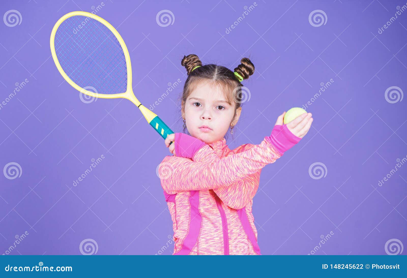 Active Games. Sport Upbringing. Small Cutie Likes Tennis. Sport Equipment Store. Play Tennis For Fun. Little Baby Sporty Foto de Stock - Imagem de play, active: 148245622