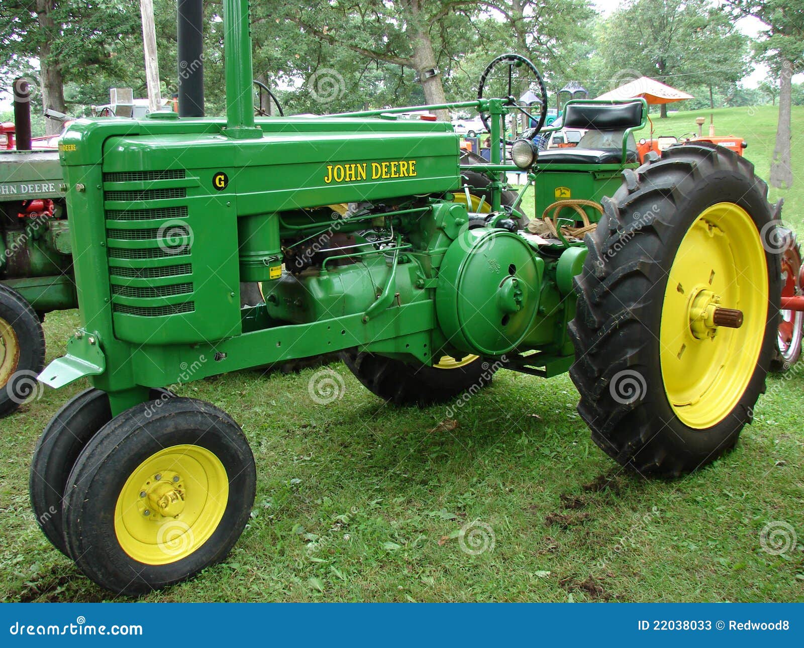 John Deere Model G Vintage Tractor Editorial Stock Photo Image Of Farmall Farming
