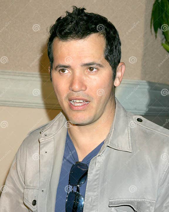 John Leguizamo editorial image. Image of hotel, tour 30571600